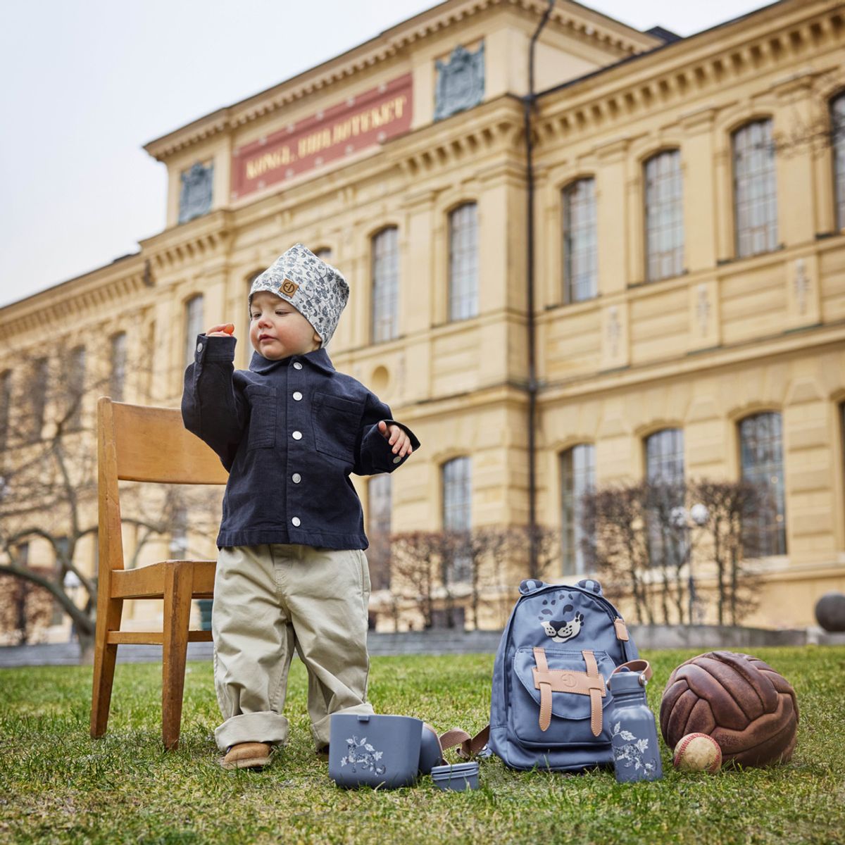 Elodie Matboks Garden Leo